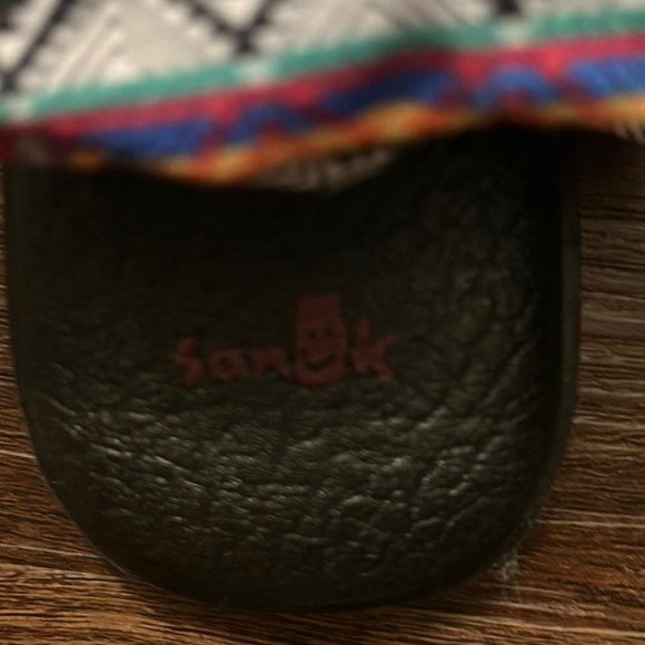 Sanuk Slingback Multicolor Print Sandals - Size 8 - Picture 2 of 4